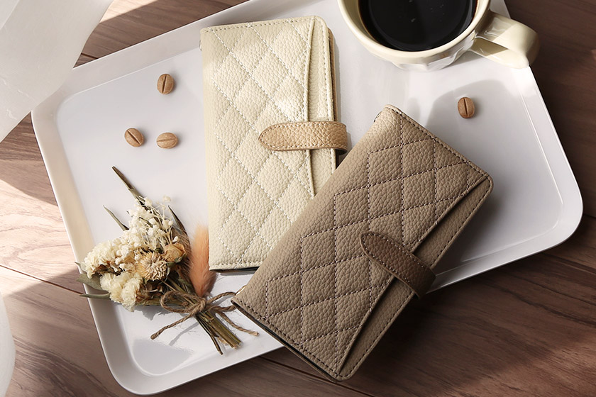 手帳型iPhoneケース【viviane】